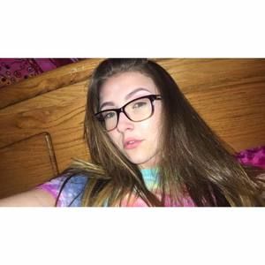 Meet your Posher, Hailey